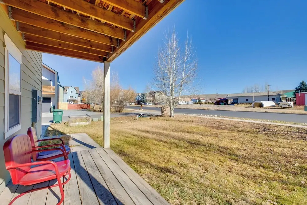 3 Blocks to Main St: Cozy Gunnison Retreat!