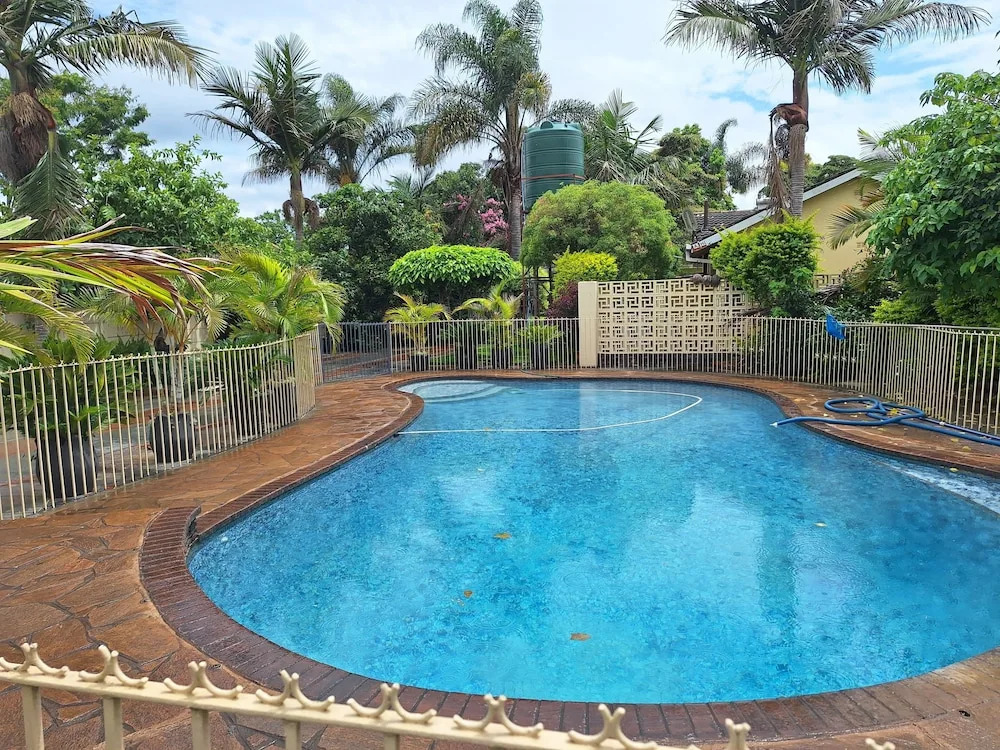 Charming 6-bed House With Swimming Pool in Harare