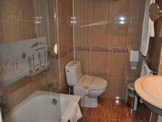 Hotel & Talasoterapia Zelai