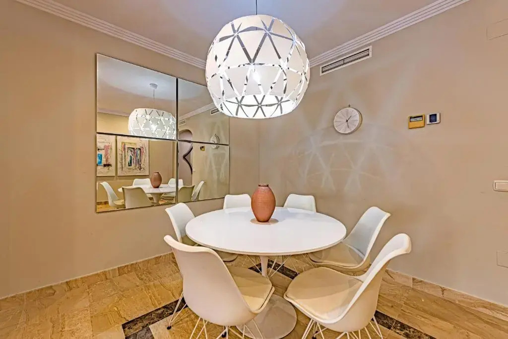 Marina Luxury Apartment