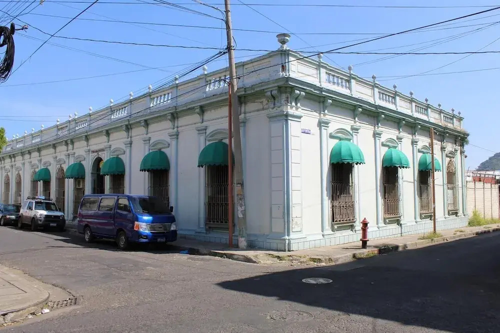 Hostal VELVET PLAZA