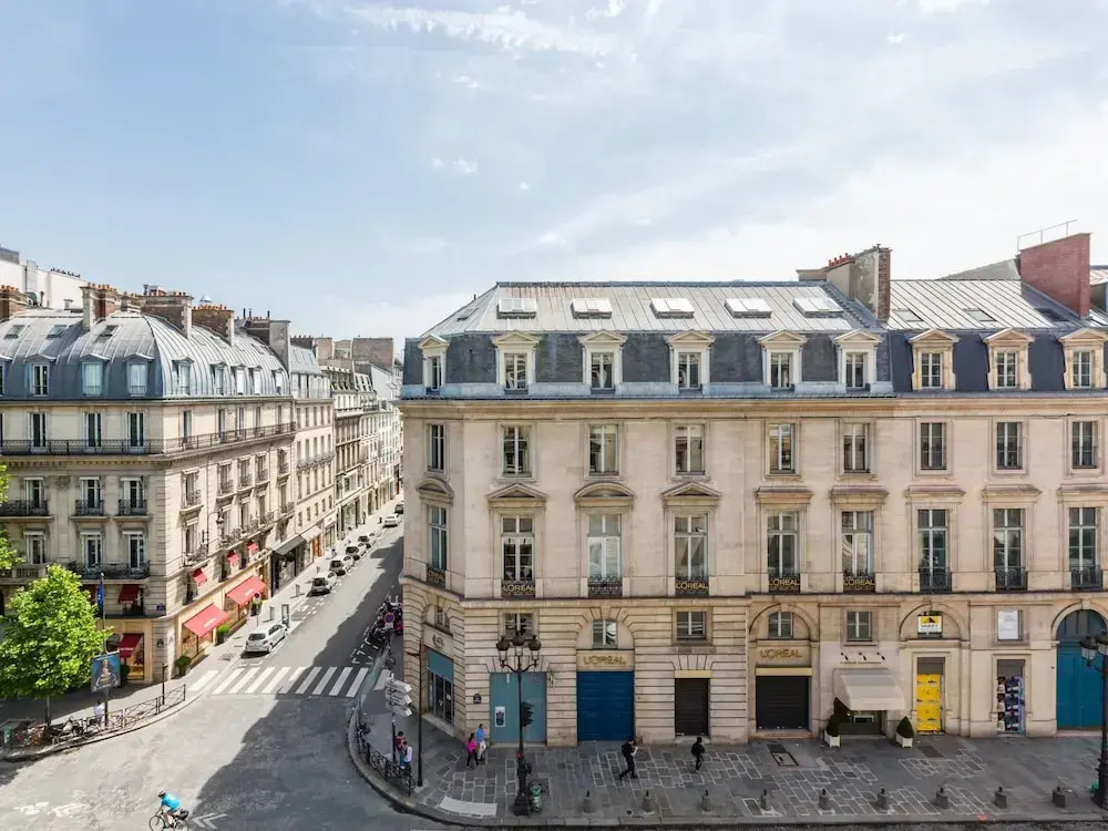 Merveil Luxury Suites - Royale - Saint Honore view