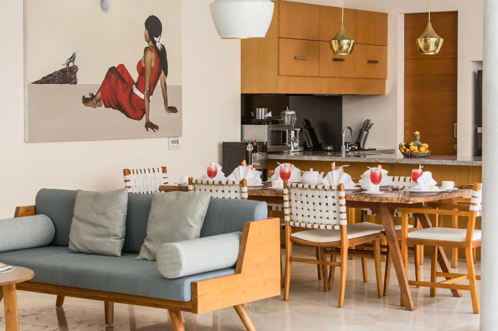 Beautiful Bali Villas - 6 mins walk to the beach