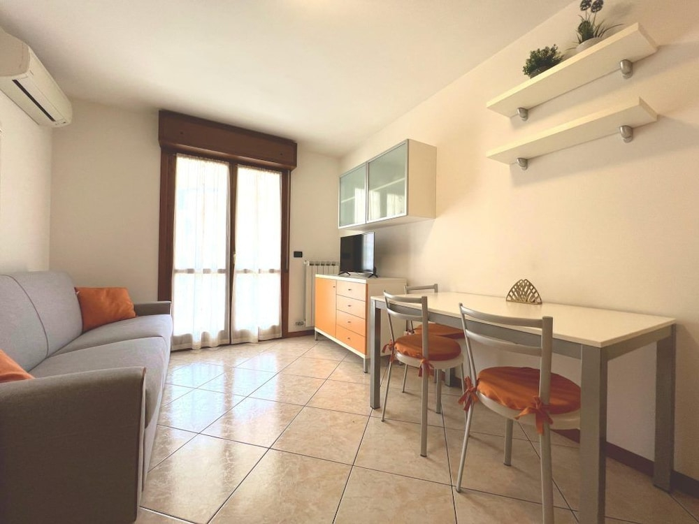 Sweet Holiday Hideaway in Grado for Four Guests