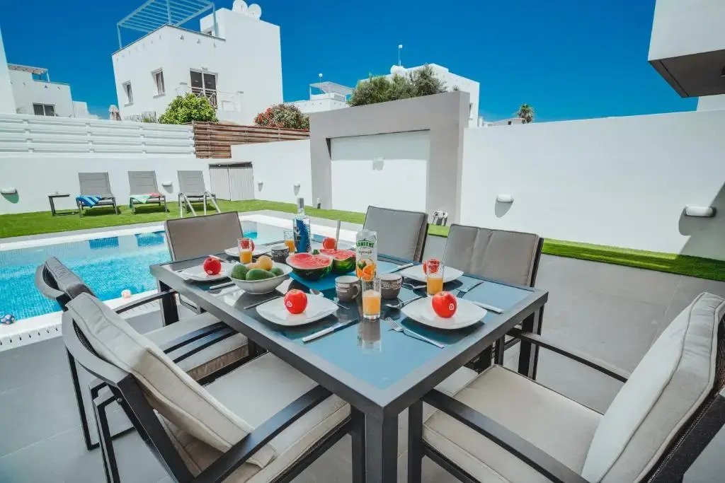 Stay in Style in Modern 3 Bedroom Villas Near Nissi Beach & Square