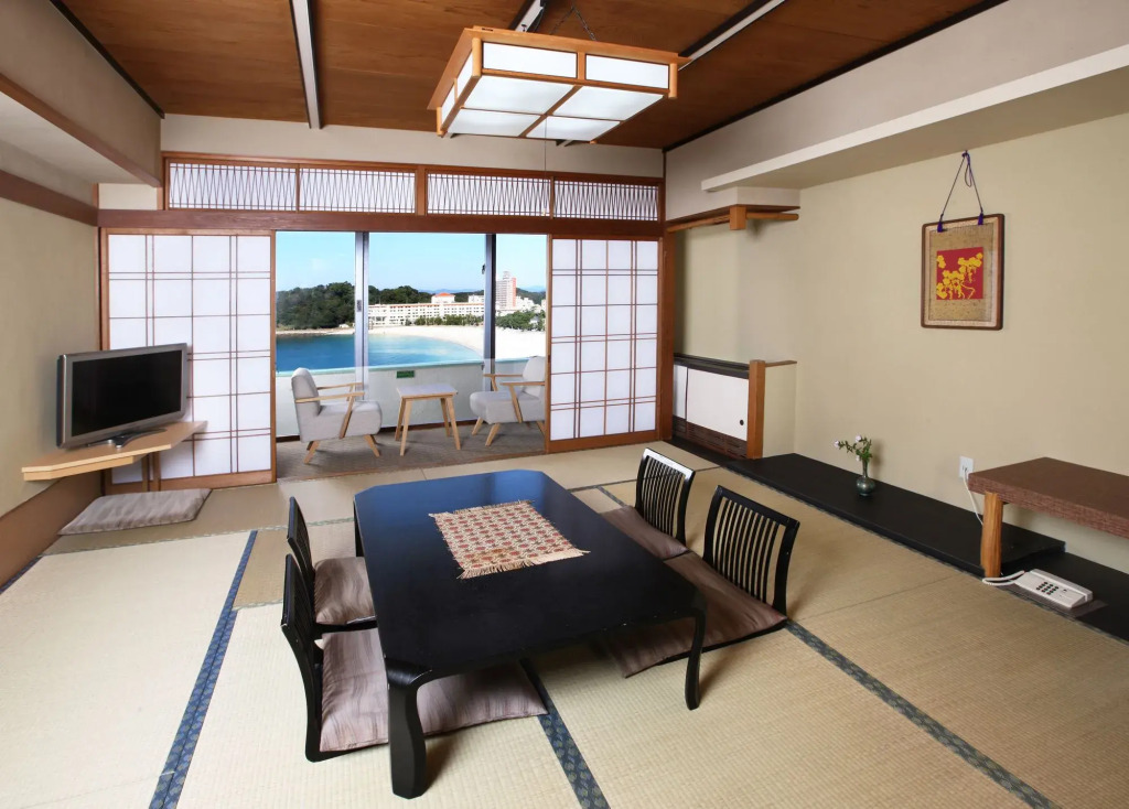 Hotel Sanrakuso
