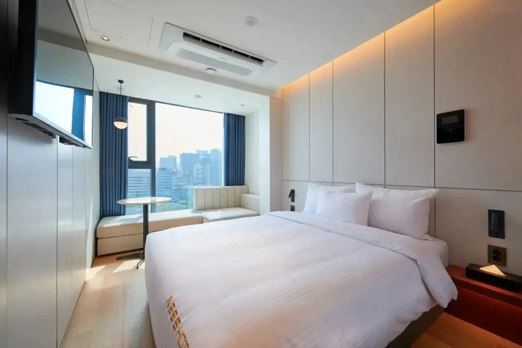 N285Hotel