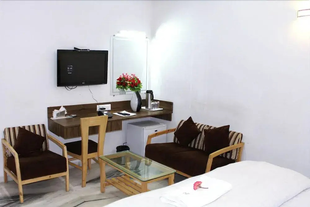 Hotel Grand Ambience