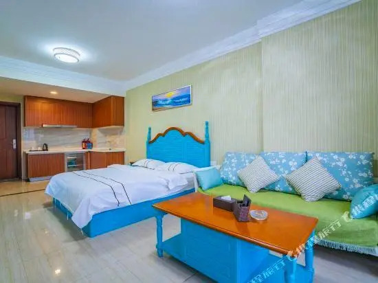 Lvxing Theme Apartment (Zhuhai Chengfeng Shuijingzuo)