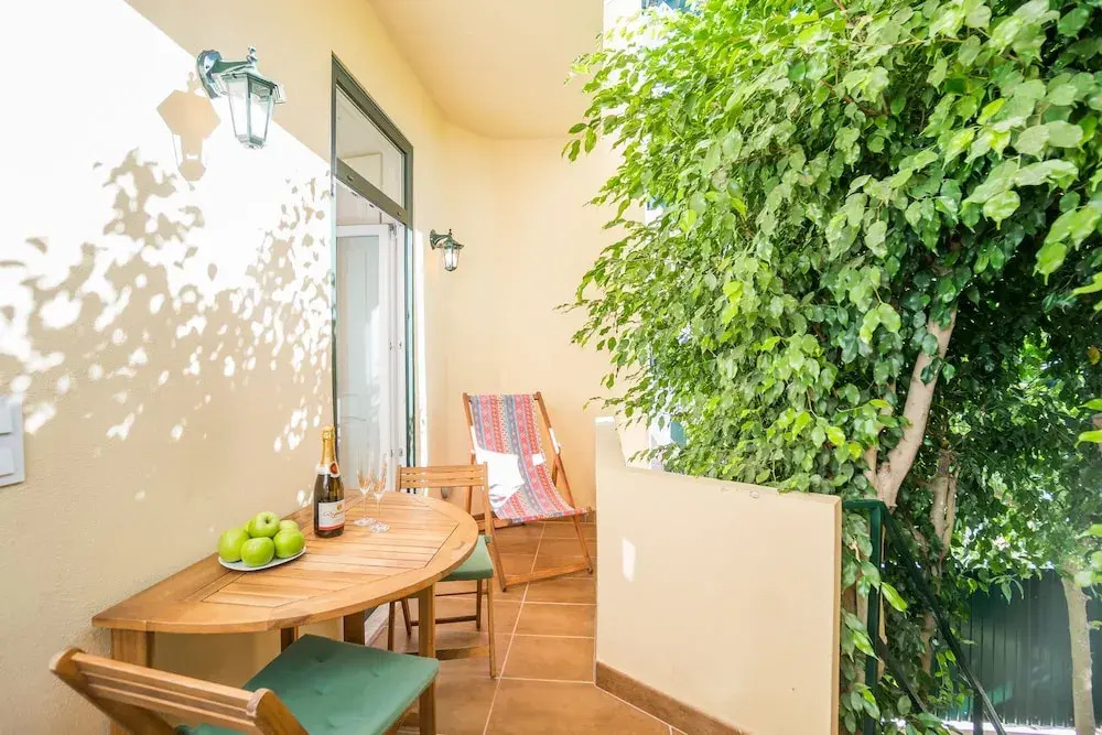 New Flat with Patio And Barbecue