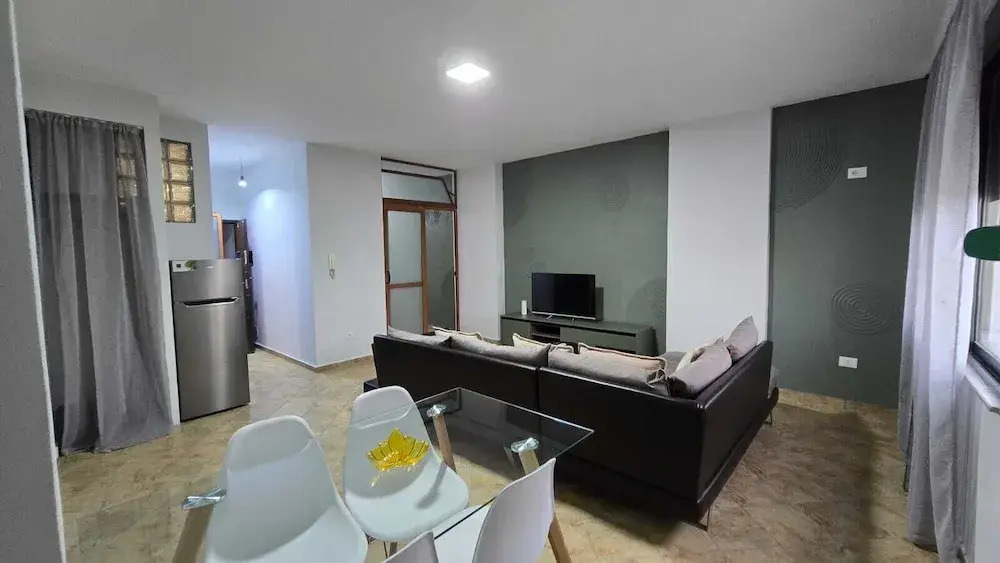 Tirent Apartment-One Bedroom Central