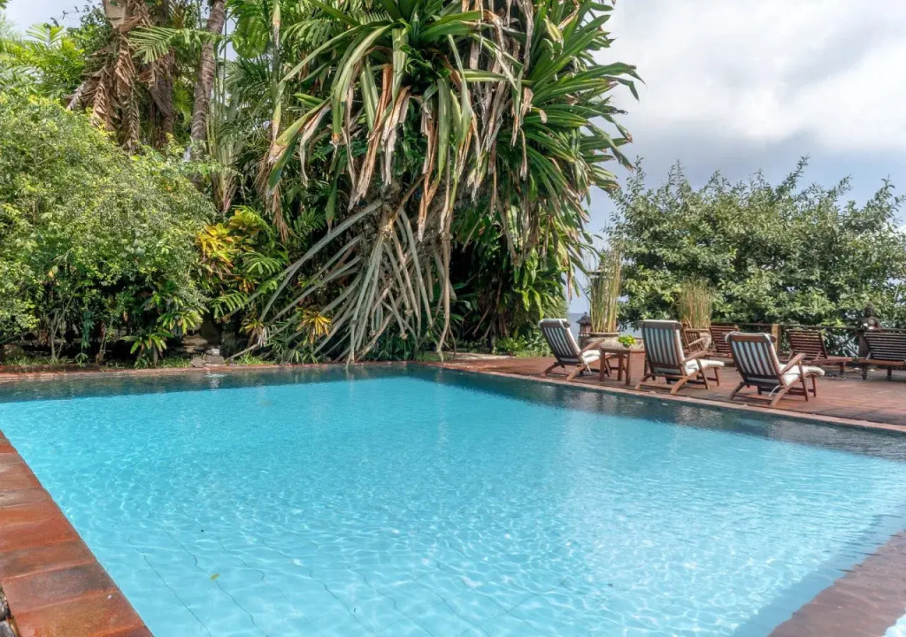 Villa Boreh Beach Resort and Spa