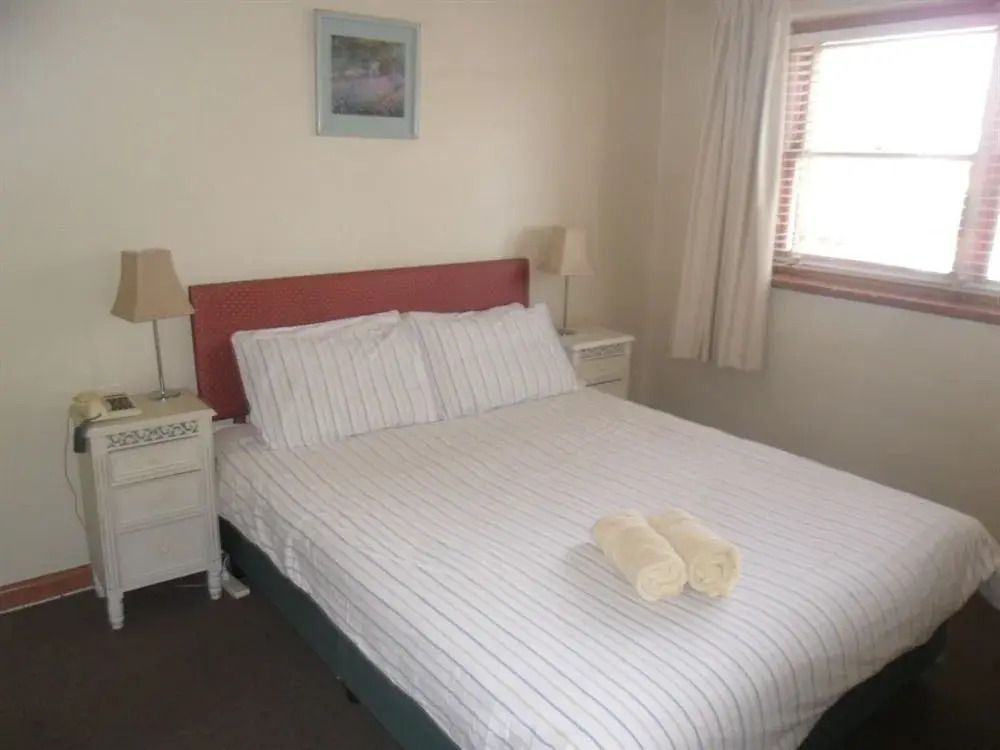 Australian Home Away @ Moonee Ponds
