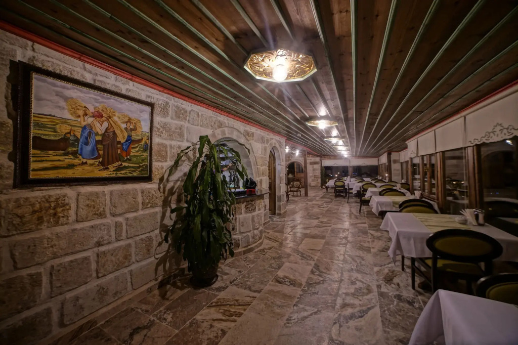 NOSTALJİ CAVE SUİT HOTEL