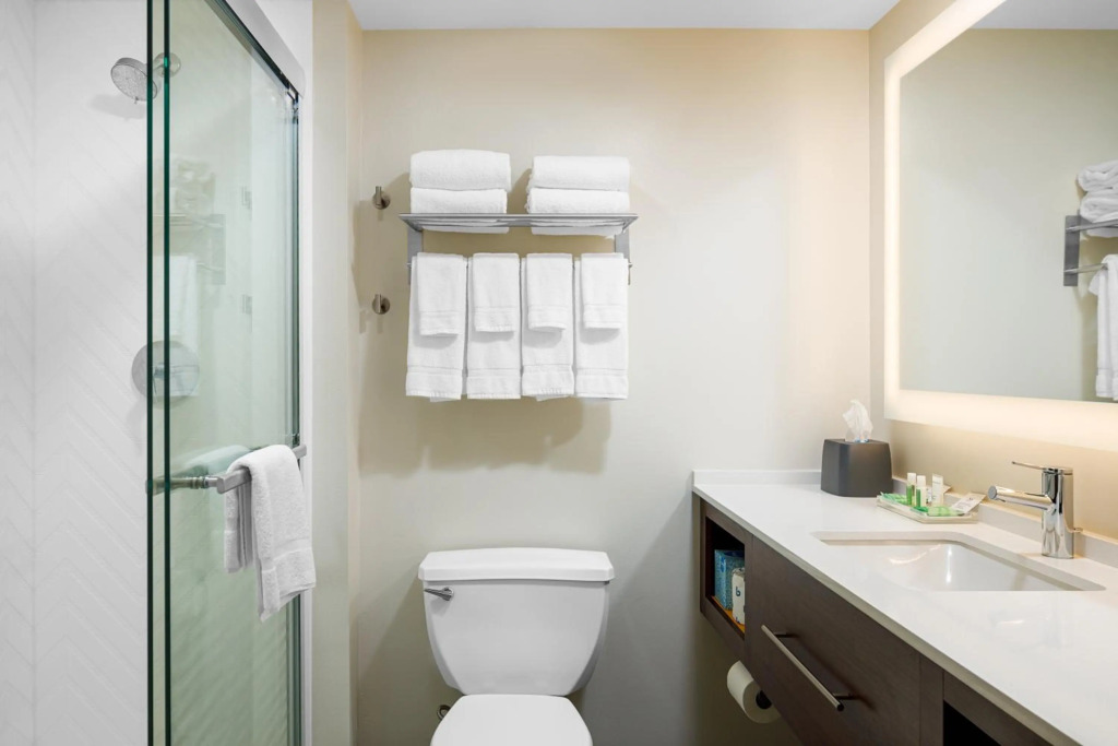 Holiday Inn Cleveland by IHG