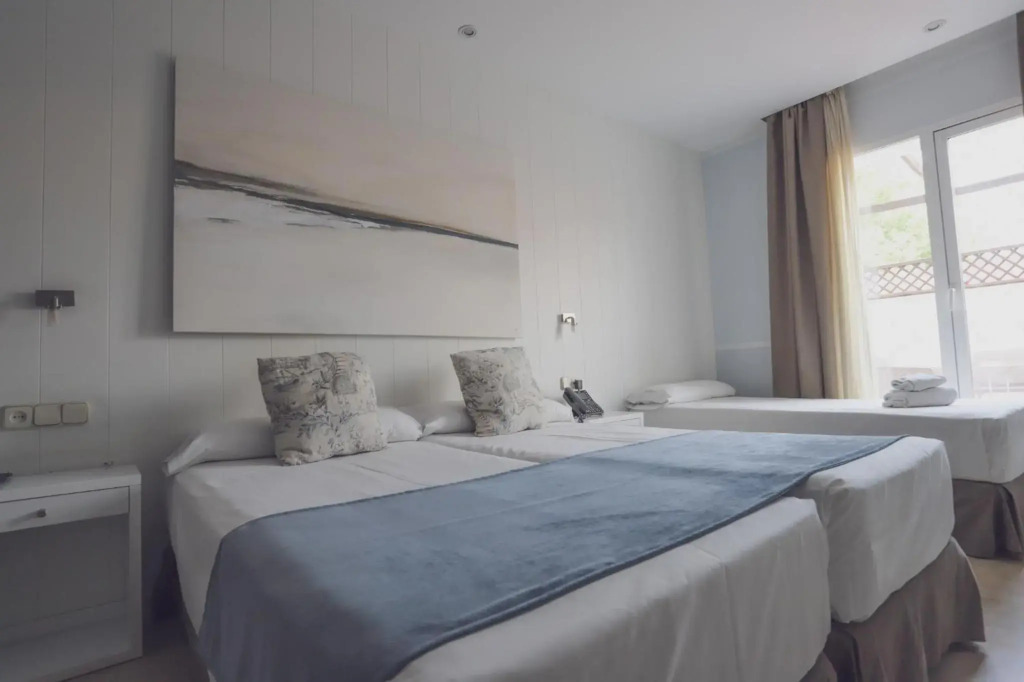 Hotel Oasis con parking incluido