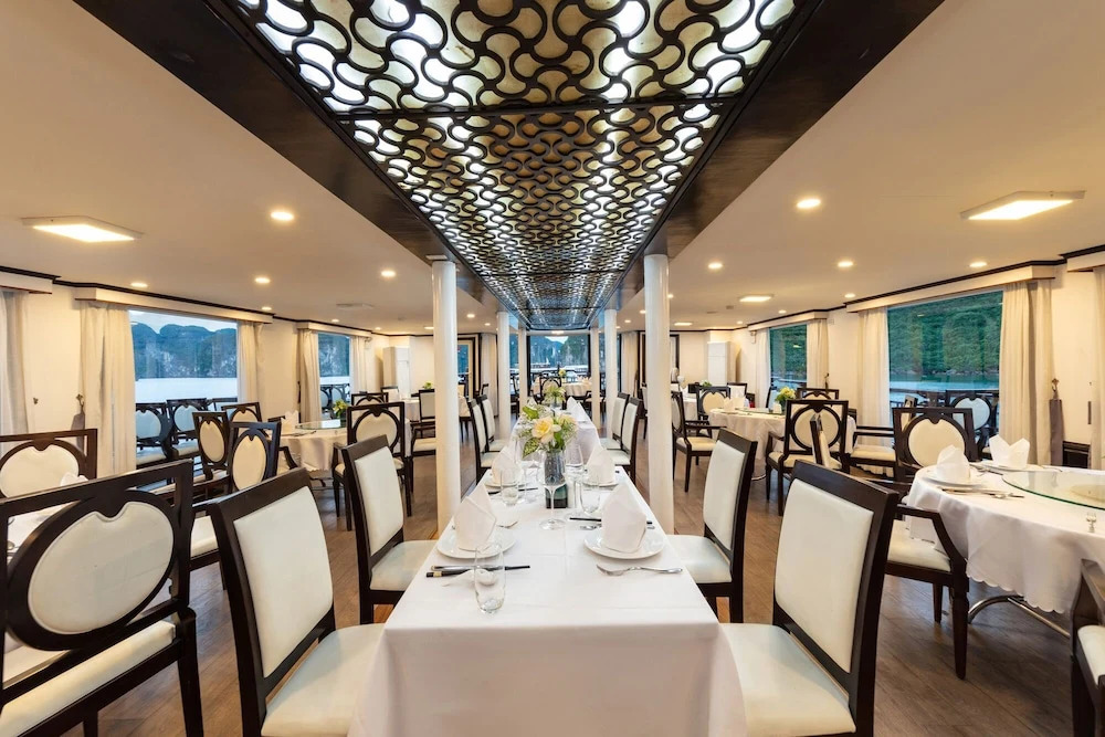 Santa Maria Cruises Halong Bay