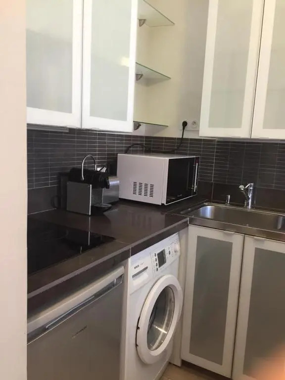Belle résidence au centre de Saint Tropez avec piscine et garage