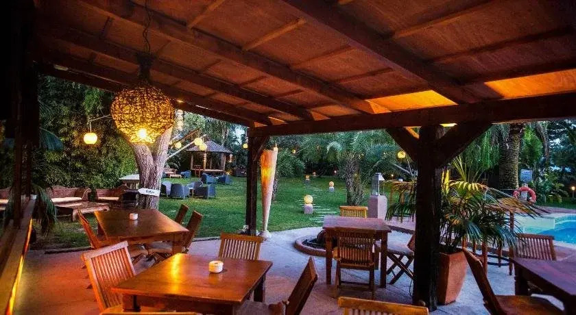 Chillout Hotel Tres Mares
