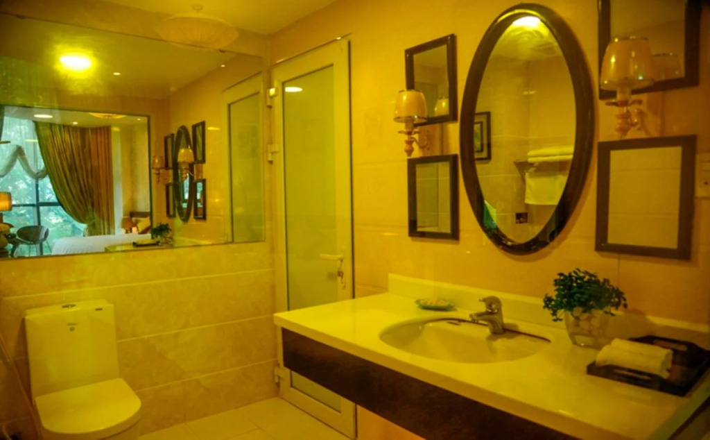Sunrise Suites Hotel Hanoi