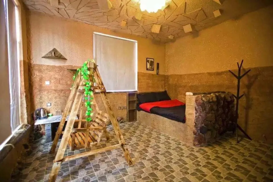 Ru Yi Ping An Hostel
