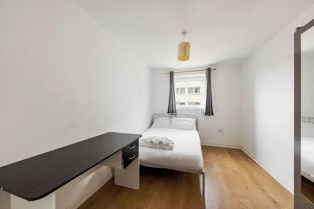 Cozy London Stratford Apartment With Gym
