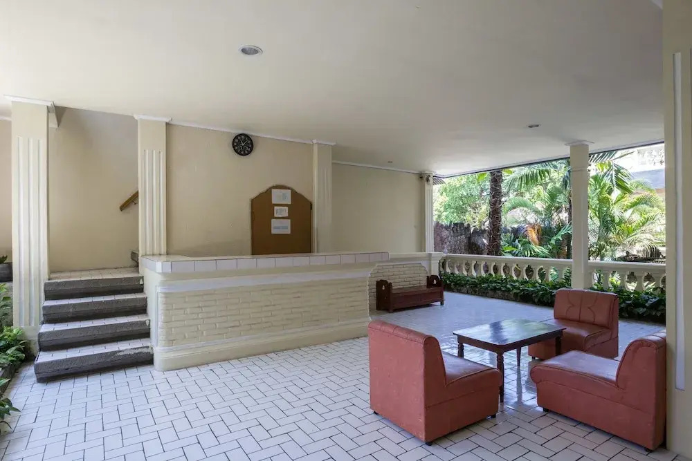 Semawang Beach Hotel