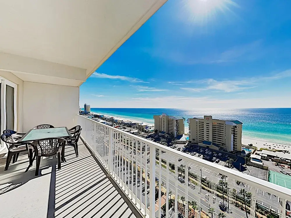 Gulf-view W/ 5 Pools & Private Beach Access 2 Bedroom Condo