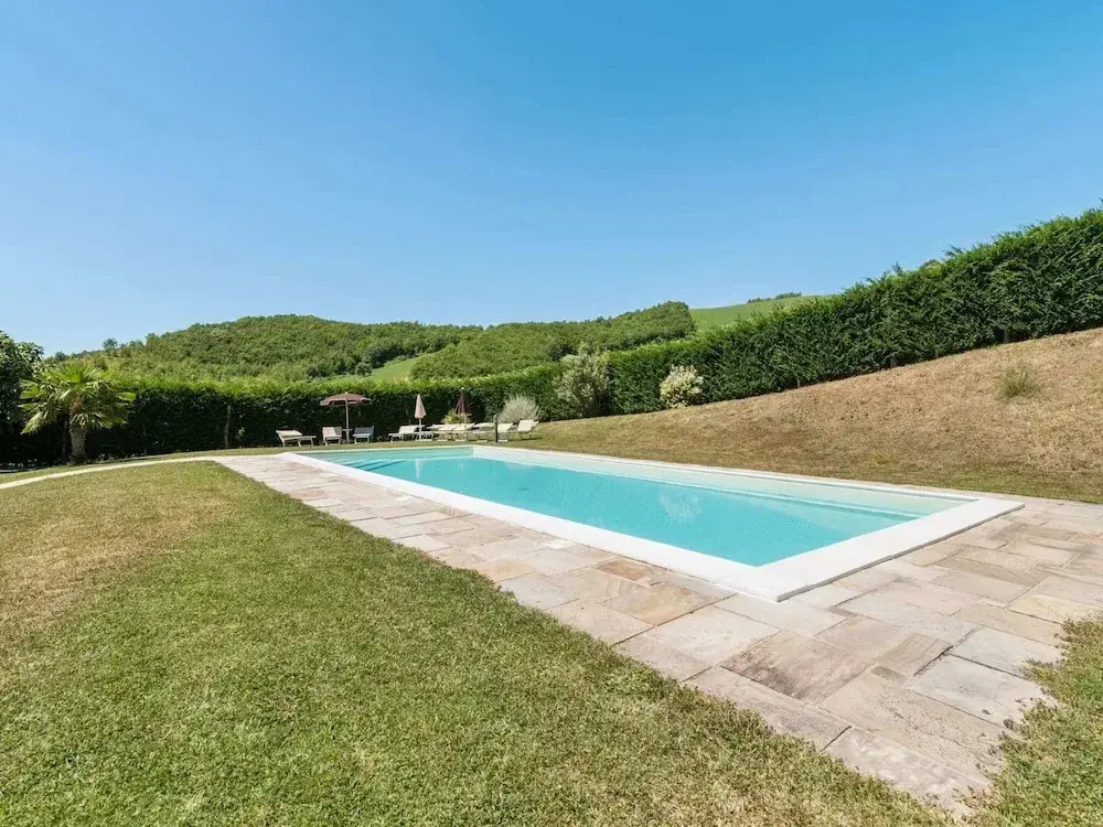 Villa in Piandimeleto with Pool & Sauna