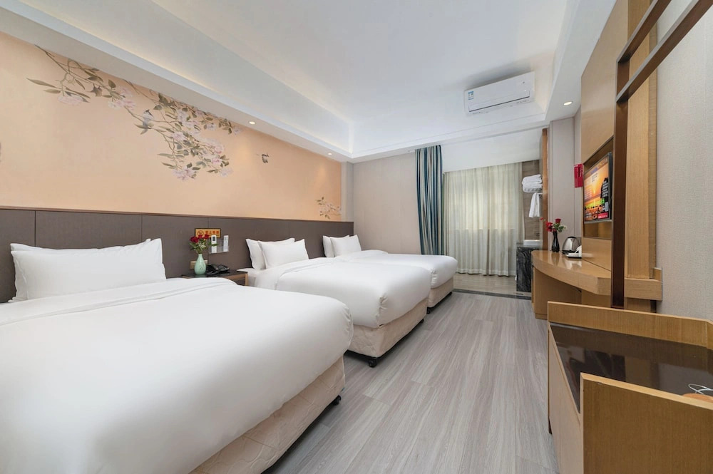 Weston Coastal Hotel Baoan Intl Airport