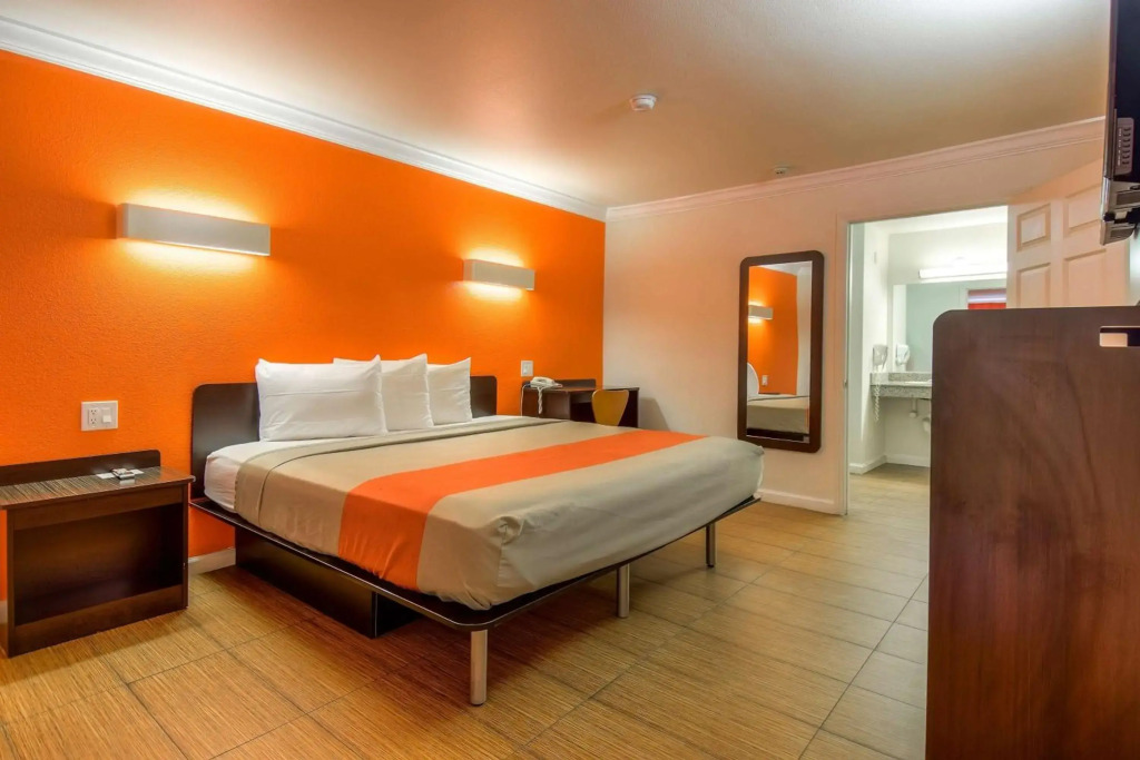 Motel 6-Menifee, CA