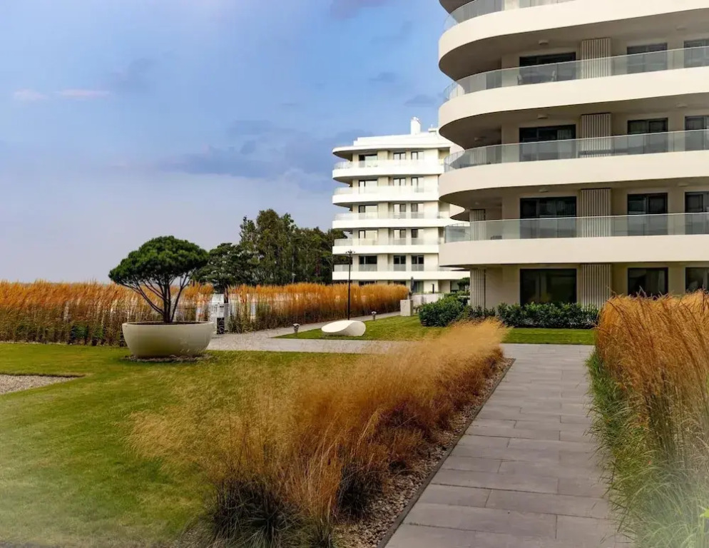 Apartment in Rogowo Near Beach and Lake