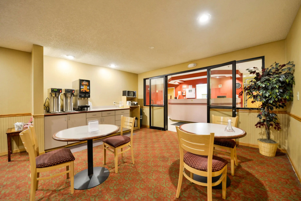 Americas Best Value Inn - East Syracuse