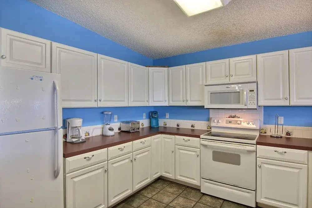 Quitcha Beach Inn 4 Bedrooms 2 Bathrooms Home