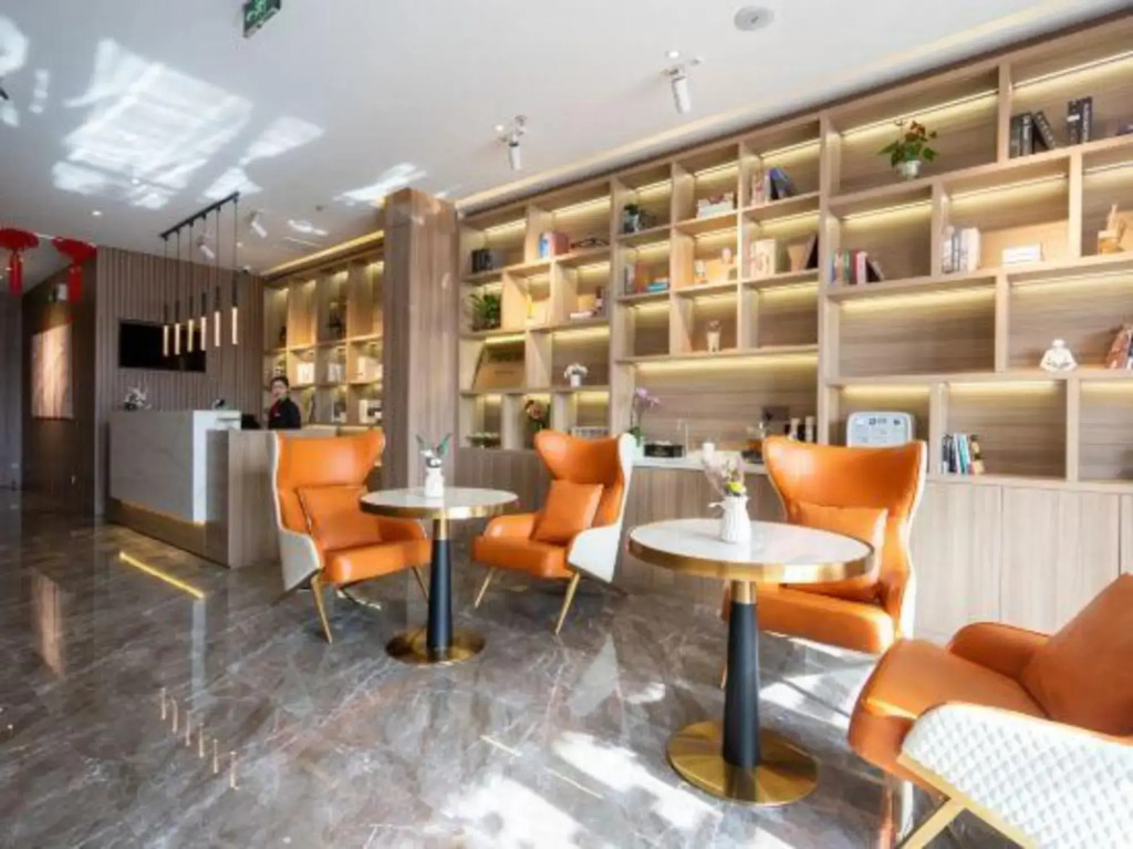 Superior Hotel (Taiyuan Changfeng Street)