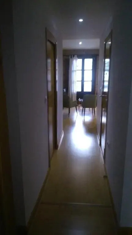 Apartamento con balcón
