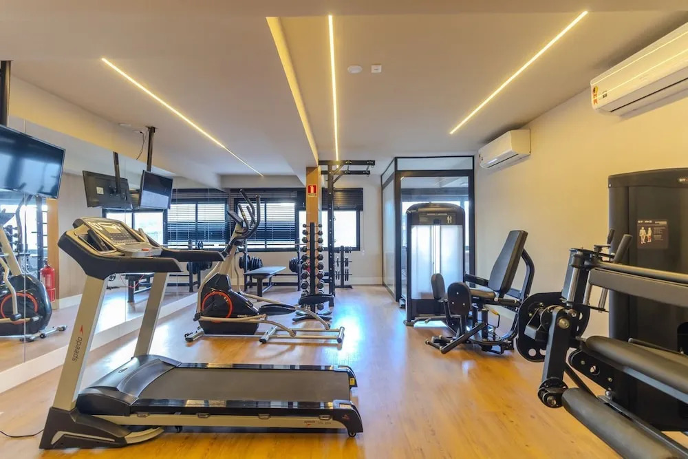Studio com Academia a 700 m da Esta o da Lapa