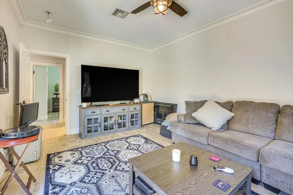 LA Costa Valley Newly Remodeled Gem