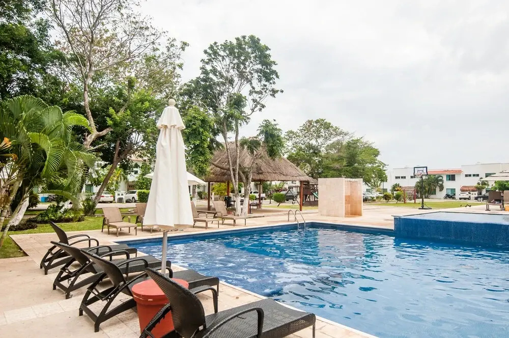 4BR Home Beach Neraby - bikes&wifi by TA