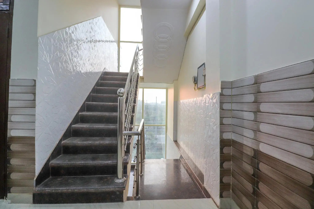 OYO 64662 Hotel Baba Residency