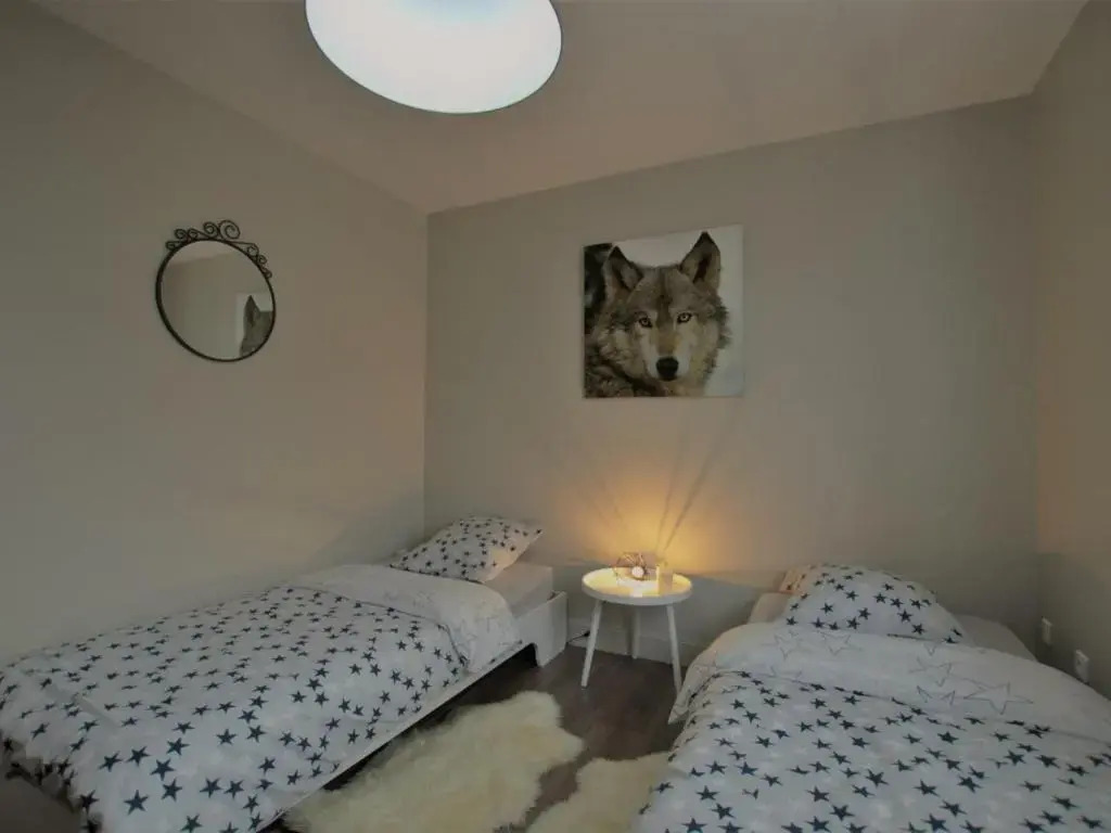 Gite Pougy, 3 pièces, 4 personnes - FR-1-543-177