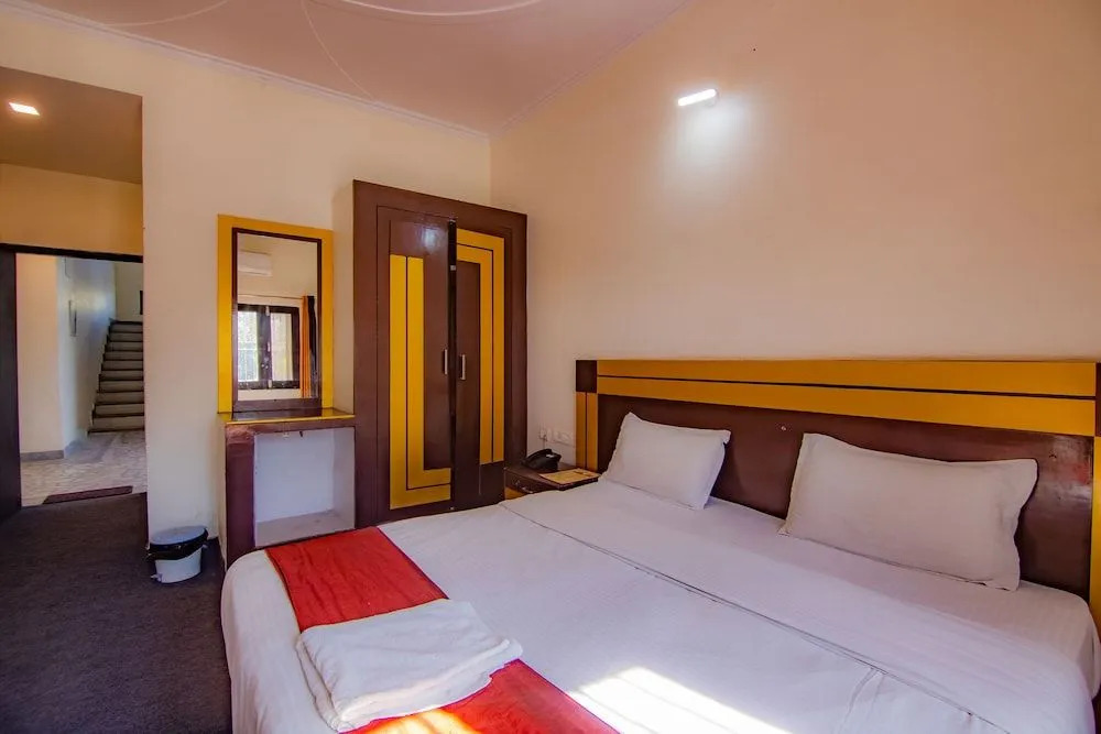 Shanti Residency - Ganga View