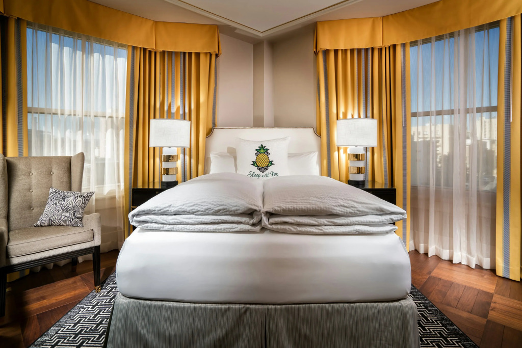Staypineapple, An Elegant Hotel, Union Square