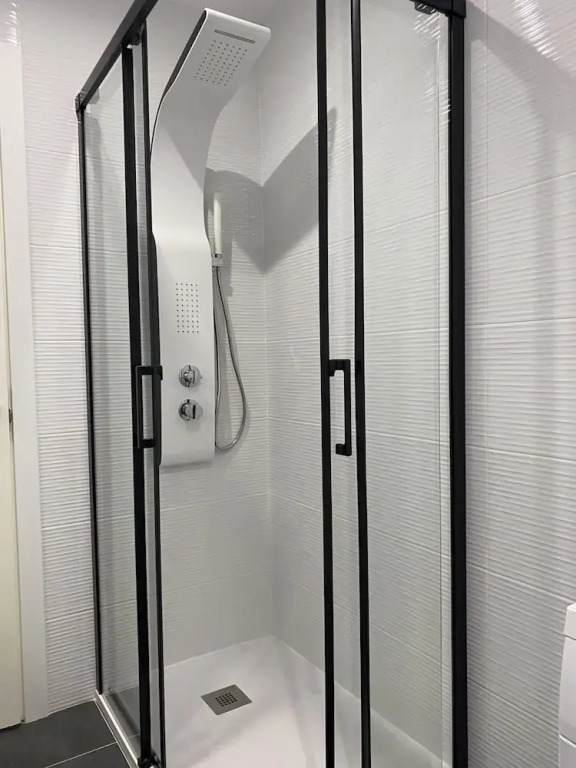 M Lho123hag Alquiler Mensual Piso 1 Dormitorio e