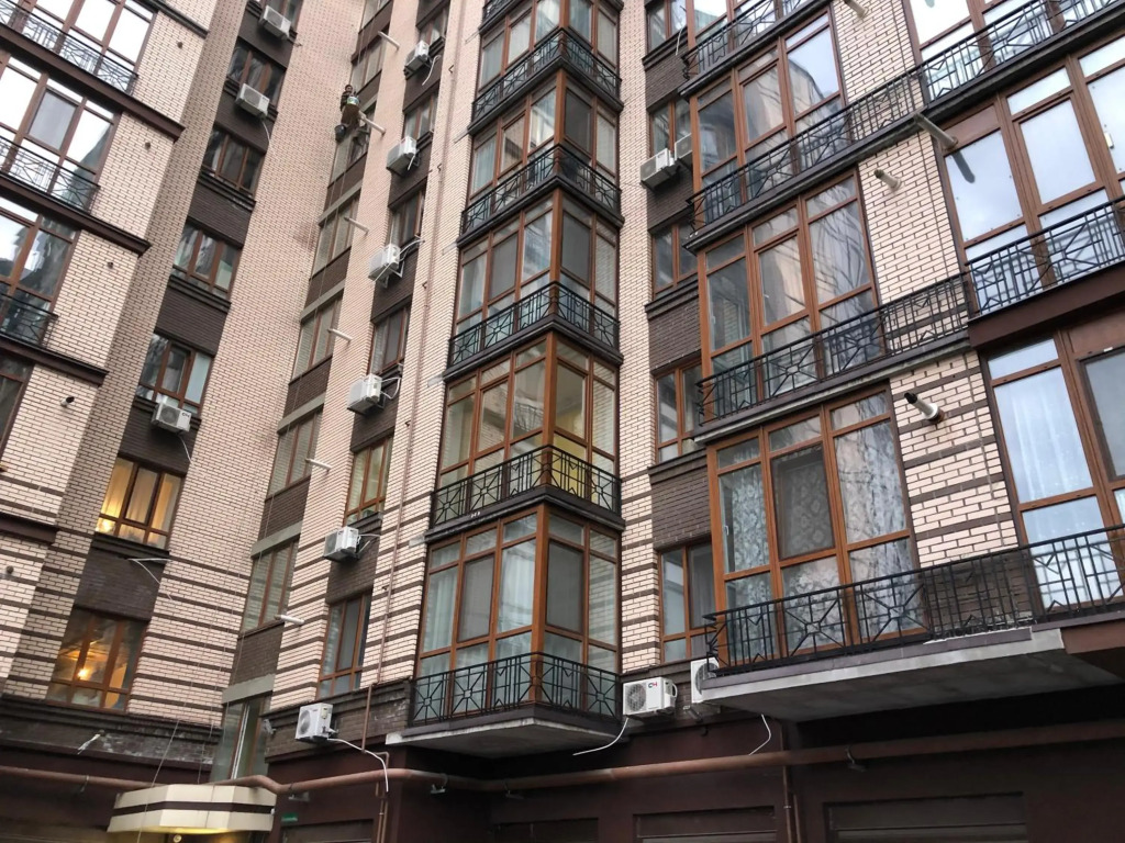 Квартира с двумя комнатами в Ж/К Атлант