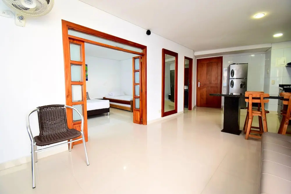 Apartamento Con Balcón - Piso 13