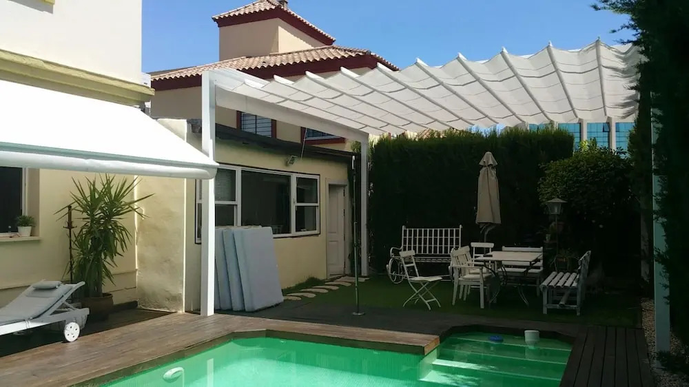 Villa With 4 Bedrooms in Tomares, With Private Pool, Enclosed Garden a