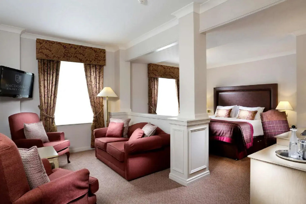 Macdonald Kilhey Court Hotel