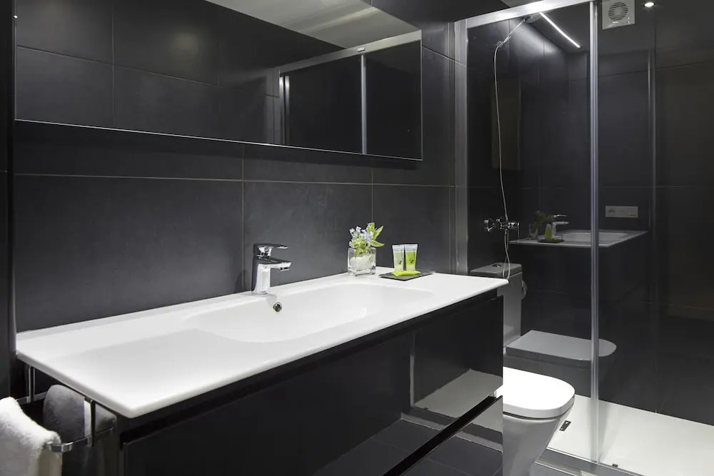 Zurriola Beach 1 Apartment by FeelFree Rentals