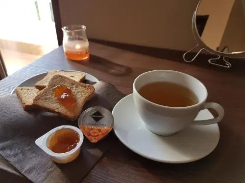 Alis Laura Guest House - 10 mins to Colosseum, Modern & Near Metro